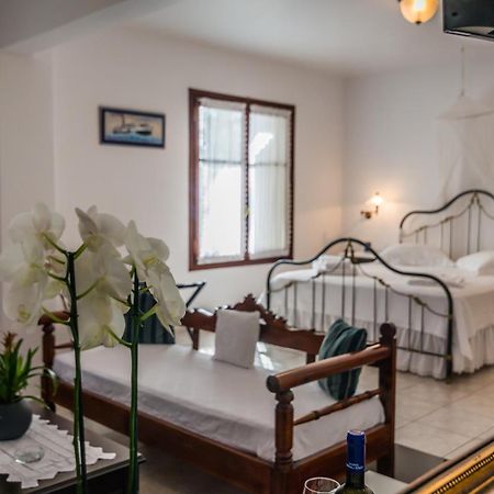 אדאמאס Villa Notos מראה חיצוני תמונה